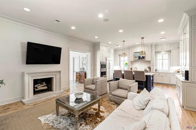 $1,690,000 | 3176 Mc Connell Drive, Baton Rouge, LA 70809