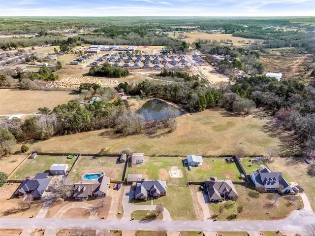 $444,900 | 14990 Boaz Lane, Lindale, TX 75771