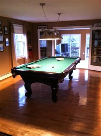 41 Beaver Brook Road North Andover, MA 01845 - Photo 6 of 18 Gallery Image 6