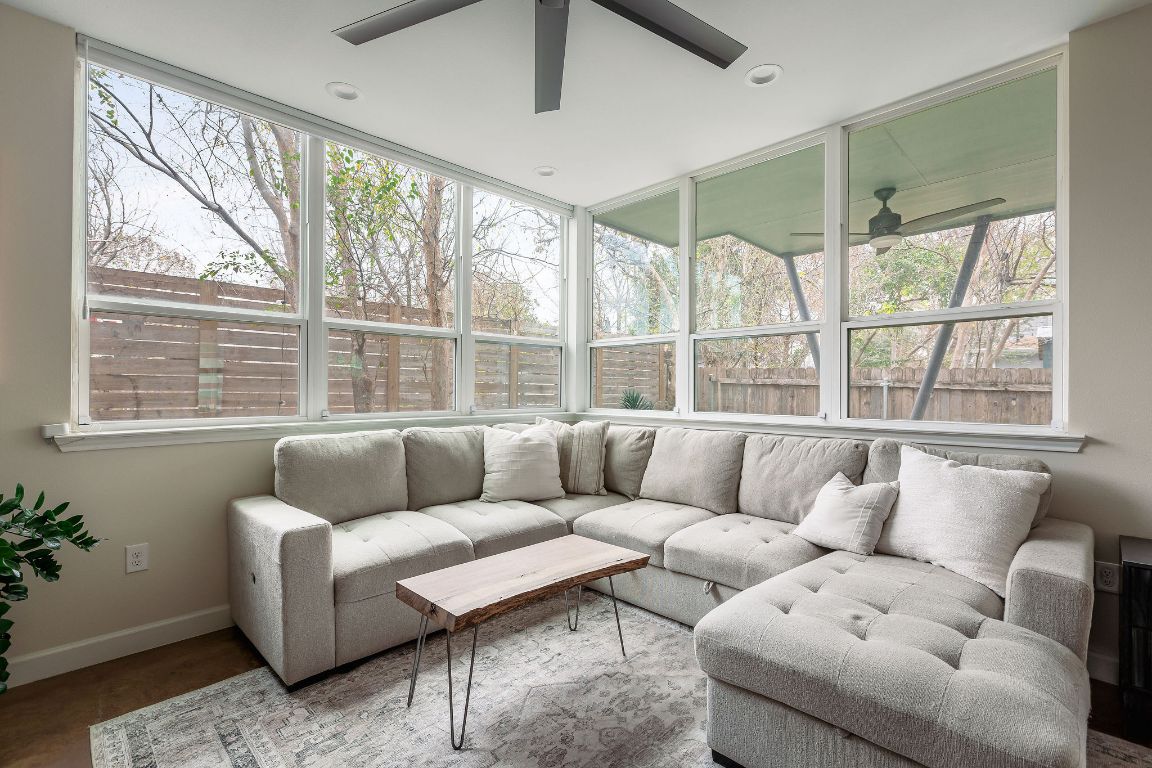 4602 Alf Avenue, Unit B Austin, TX 78721 - Photo 16 of 40