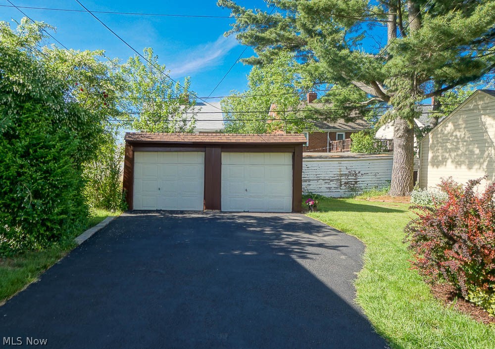 3747 Bainbridge Road Cleveland Heights, OH 44118 - Photo 22 of 23