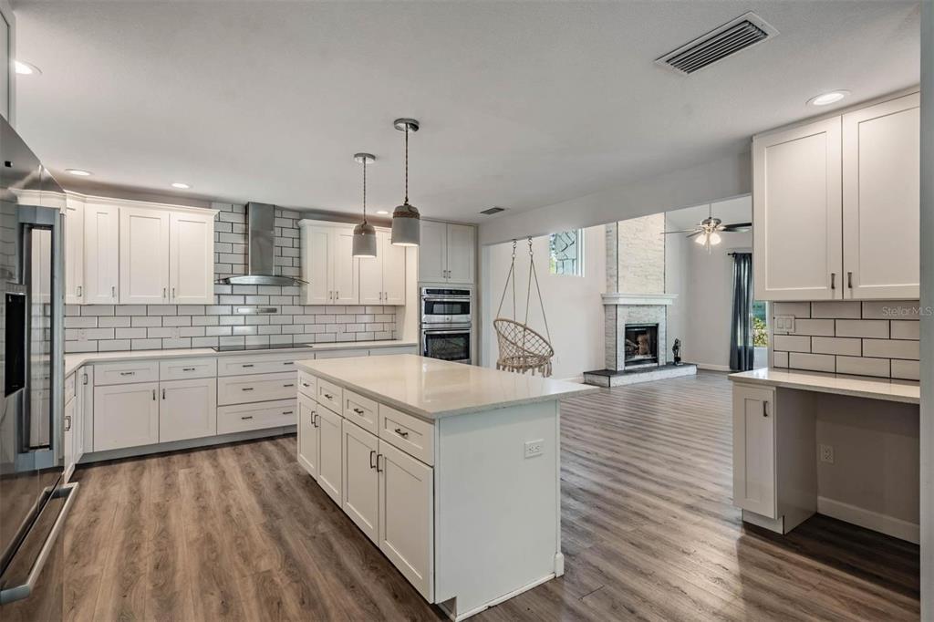 3304 Moran Road Tampa, FL 33618 - Photo 12 of 49 Gallery Image 12