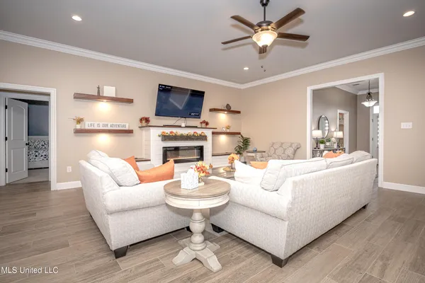 $576,000 | 9387 Taylor Place, Ocean Springs, MS 39564