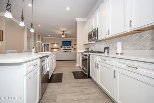 $589,000 | 9387 Taylor Place, Ocean Springs, MS 39564