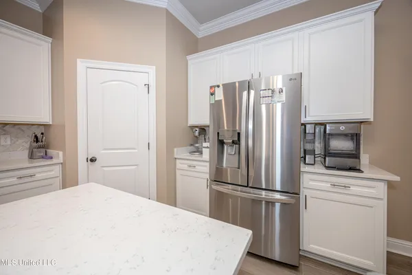 $576,000 | 9387 Taylor Place, Ocean Springs, MS 39564