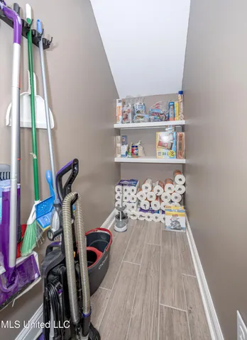 $589,000 | 9387 Taylor Place, Ocean Springs, MS 39564