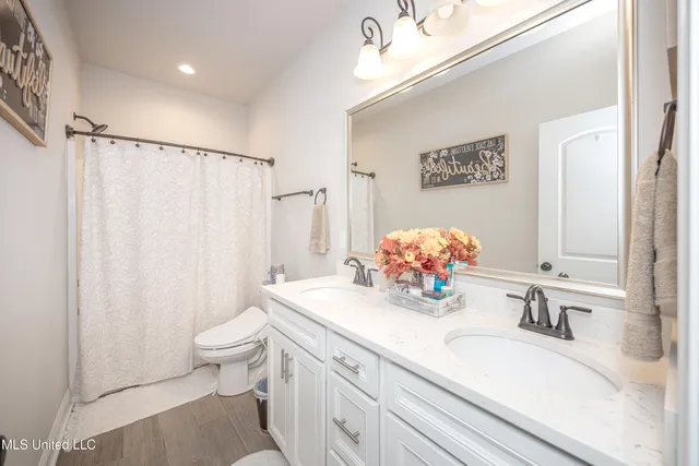 $589,000 | 9387 Taylor Place, Ocean Springs, MS 39564