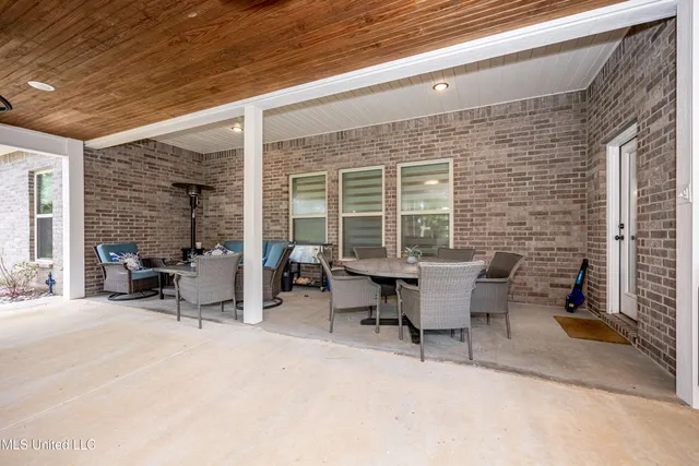 $589,000 | 9387 Taylor Place, Ocean Springs, MS 39564