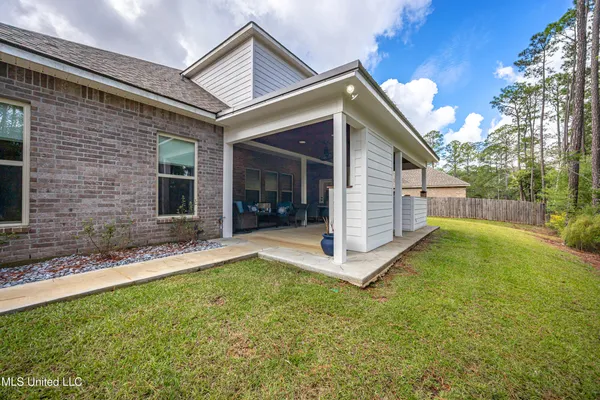 $576,000 | 9387 Taylor Place, Ocean Springs, MS 39564