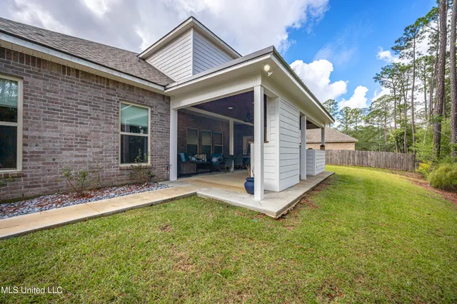 $589,000 | 9387 Taylor Place, Ocean Springs, MS 39564