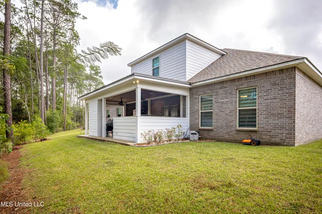 $589,000 | 9387 Taylor Place, Ocean Springs, MS 39564
