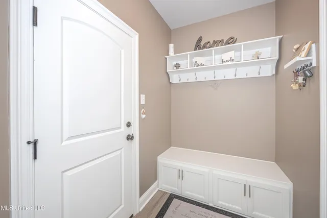 $589,000 | 9387 Taylor Place, Ocean Springs, MS 39564