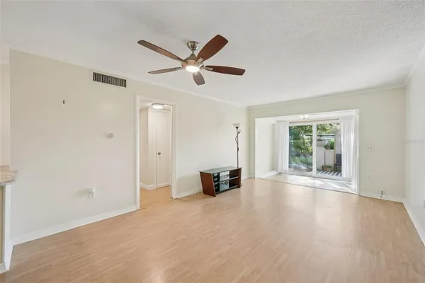 $159,900 | 404 Cordova Green, Unit 404, Seminole, FL 33777
