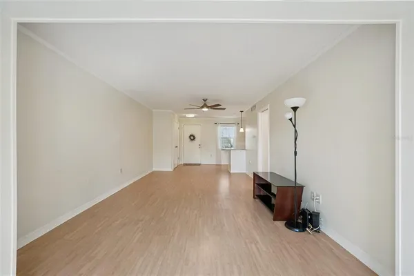 $159,900 | 404 Cordova Green, Unit 404, Seminole, FL 33777
