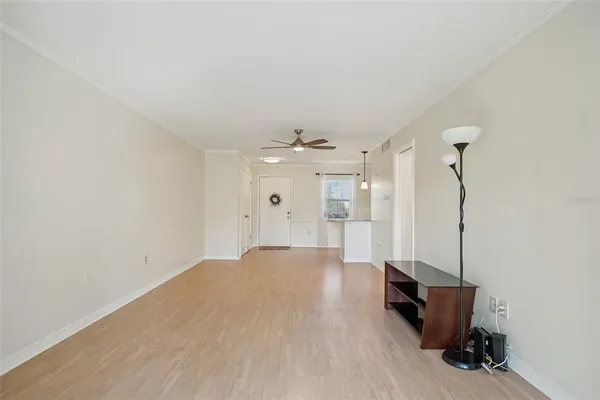 $159,900 | 404 Cordova Green, Unit 404, Seminole, FL 33777