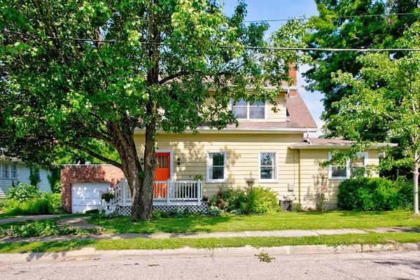 $275,000 | 611 Maple Street, Milford, OH 45150