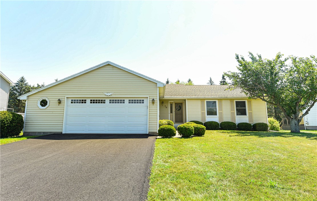 80 Lansmere Way Rochester, NY 14624 - Photo 1 of 1