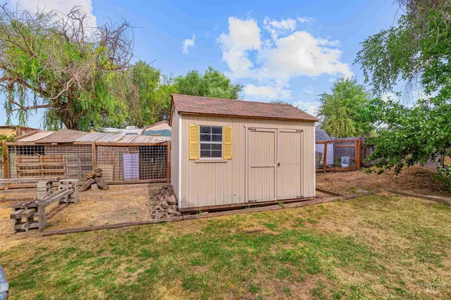 $395,000 | 1806 Powers Drive, Lewiston, ID 83501