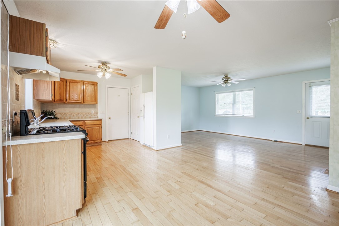 1676 Walworth Road Macedon, NY 14522 - Photo 8 of 37