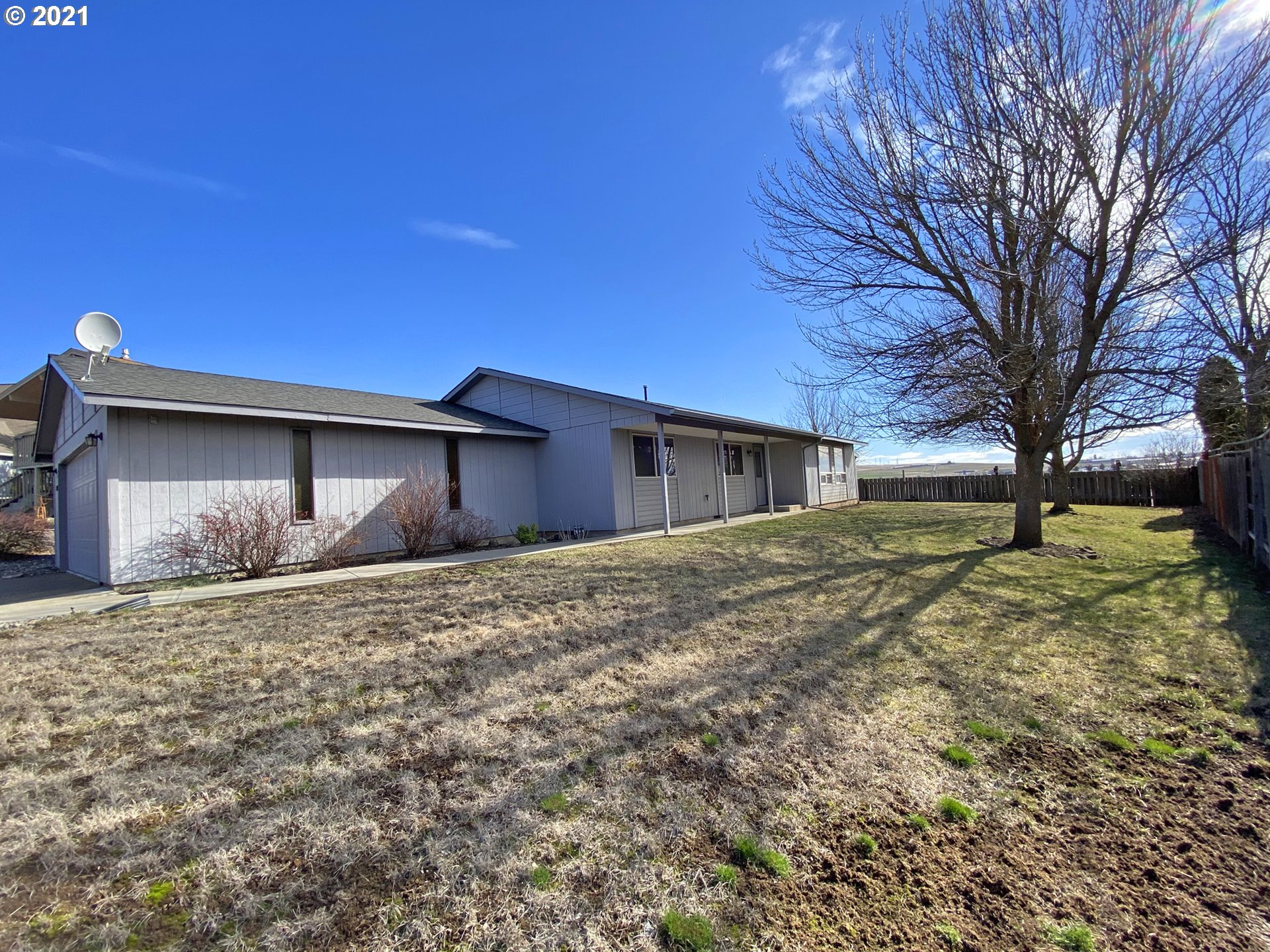 1006 Roe Drive Goldendale, WA 98620 - Photo 3 of 23 Gallery Image 3