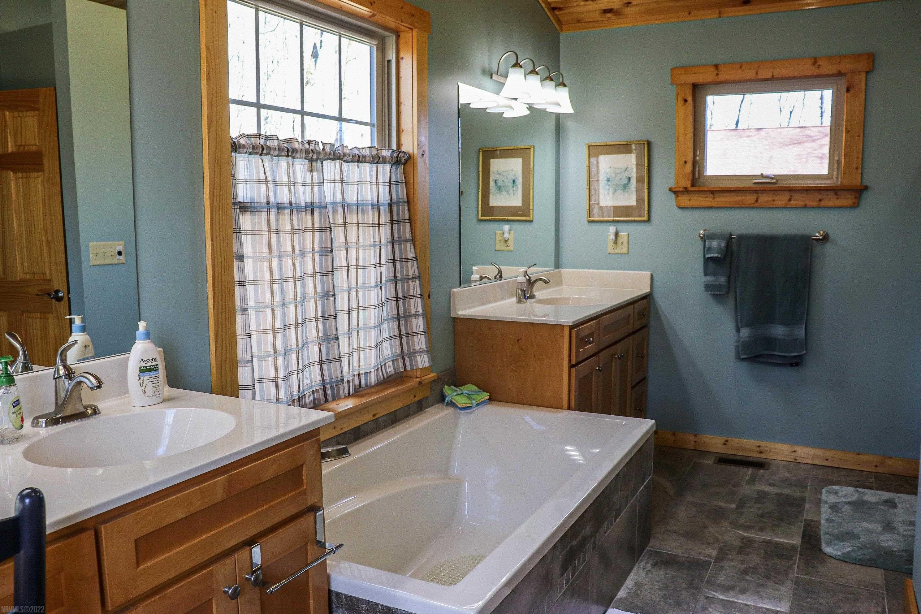 217 Cannadays Gap Road Southeast Floyd, VA 24091 - Photo 18 of 41 Gallery Image 18