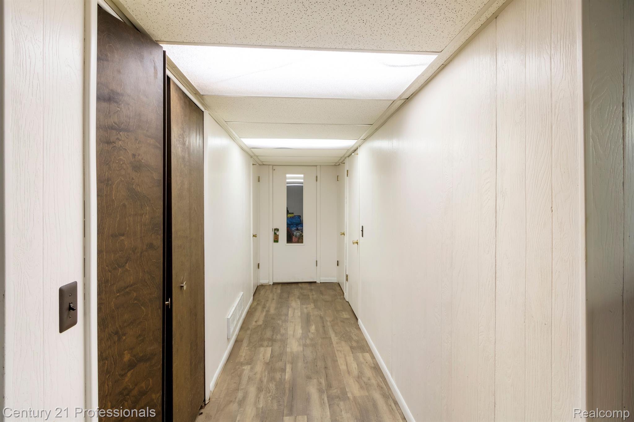 28664 West 12 Mile Road Farmington, MI 48334 - Photo 42 of 49 Follow hallway to Bathroom #4 and cedar closet