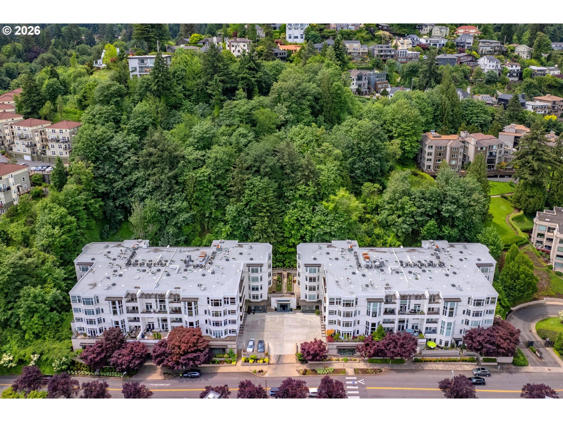 2445 Northwest Westover Road, Unit 414 Portland, OR 97210 - Photo 2 of 43 Gallery Image 2