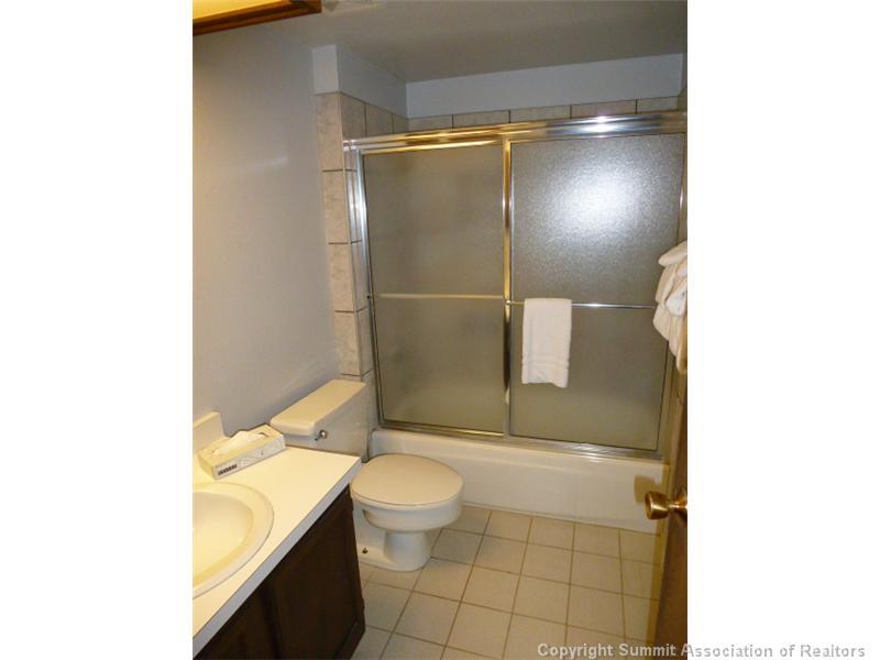 1132 Flying Dutchman Road, Unit 1132 Keystone, CO 80435 - Photo 7 of 13 Gallery Image 7