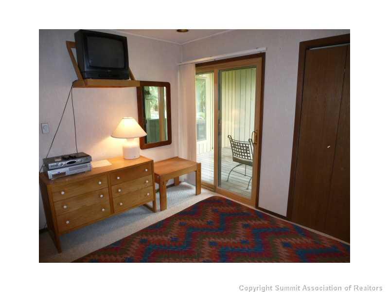 1132 Flying Dutchman Road, Unit 1132 Keystone, CO 80435 - Photo 8 of 13 Gallery Image 8