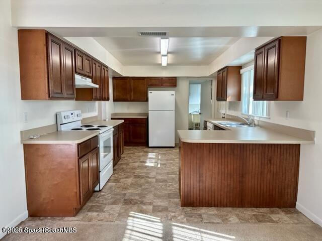 2800 Palm Bay Road Northeast Palm Bay, FL 32905 - Photo 4 of 28 Kitchen