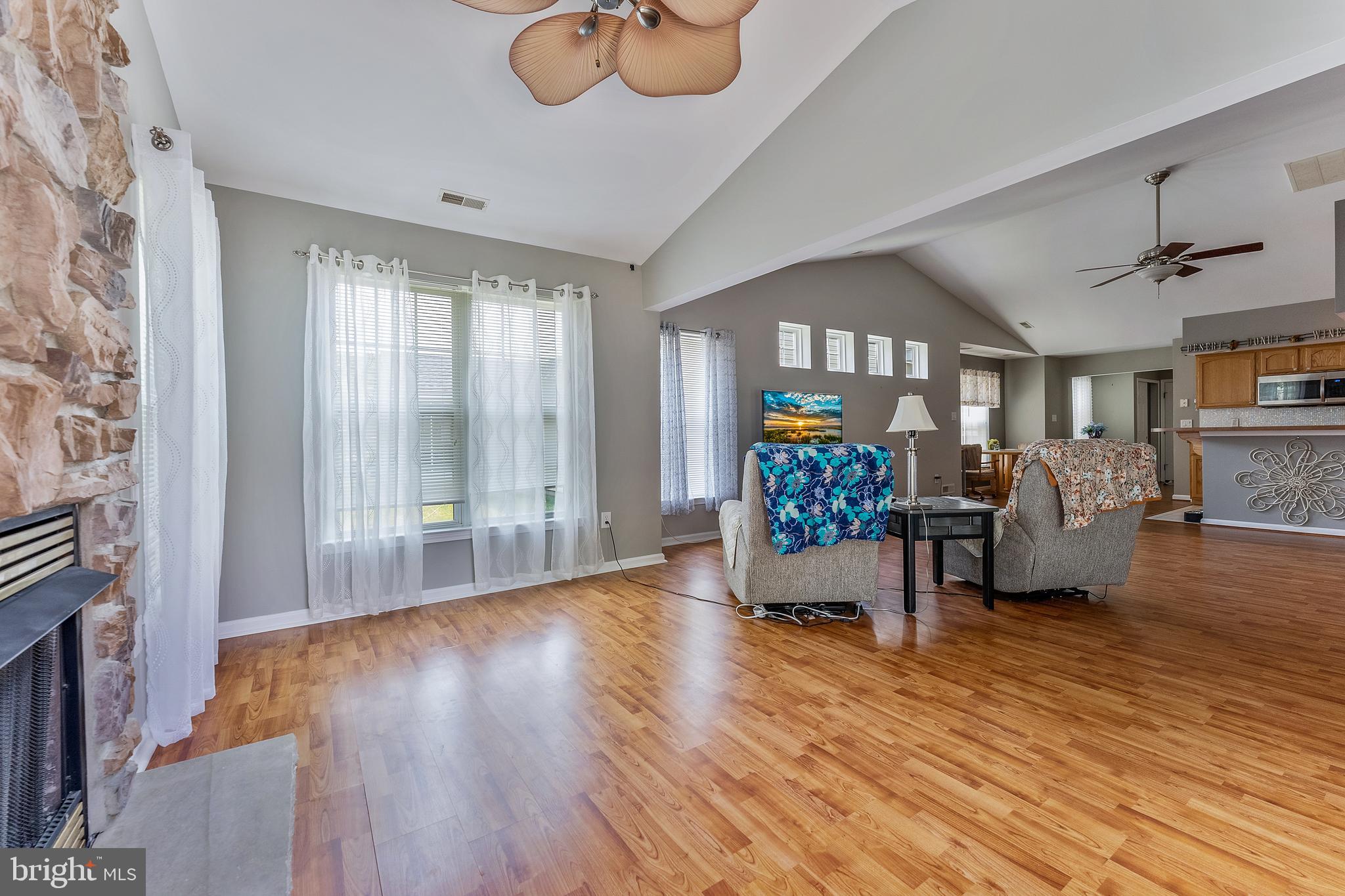 32 Gasko Road Mays Landing, NJ 08330 - Photo 13 of 31 Sitting Room