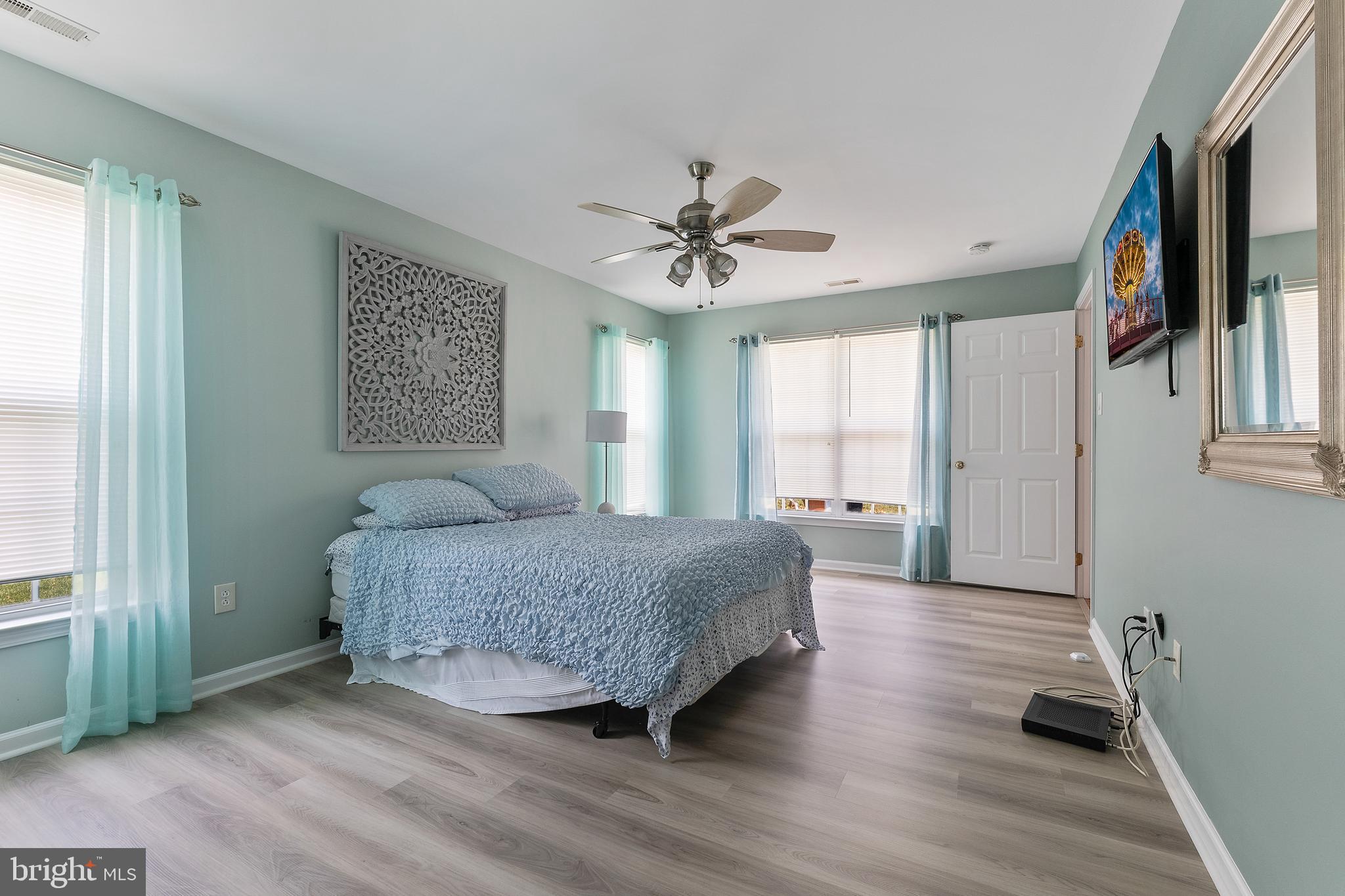 32 Gasko Road Mays Landing, NJ 08330 - Photo 15 of 31 Primary Bedroom