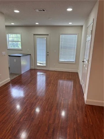 $1,800 | 234 Victorian Lakes Drive, Brunswick, GA 31525