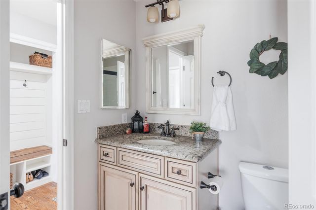 $1,095,000 | 8783 Forrest Court, Highlands Ranch, CO 80126