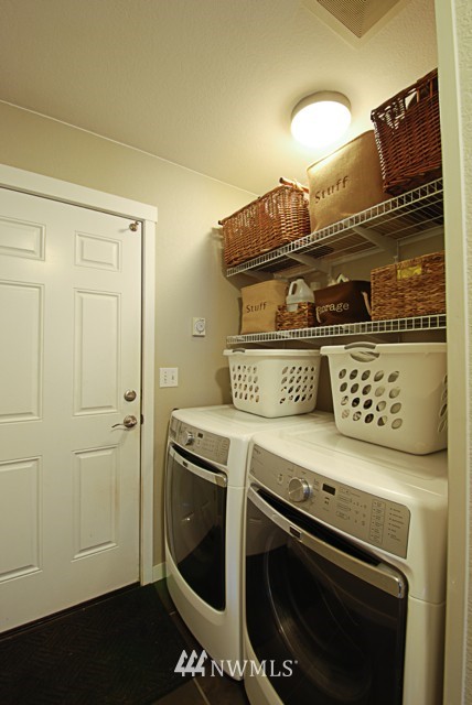 5901 Compton Loop Southeast Lacey, WA 98513 - Photo 19 of 25 Gallery Image 19