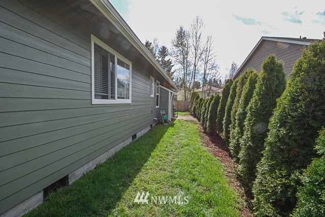 5901 Compton Loop Southeast Lacey, WA 98513 - Photo 23 of 25 Gallery Image 23