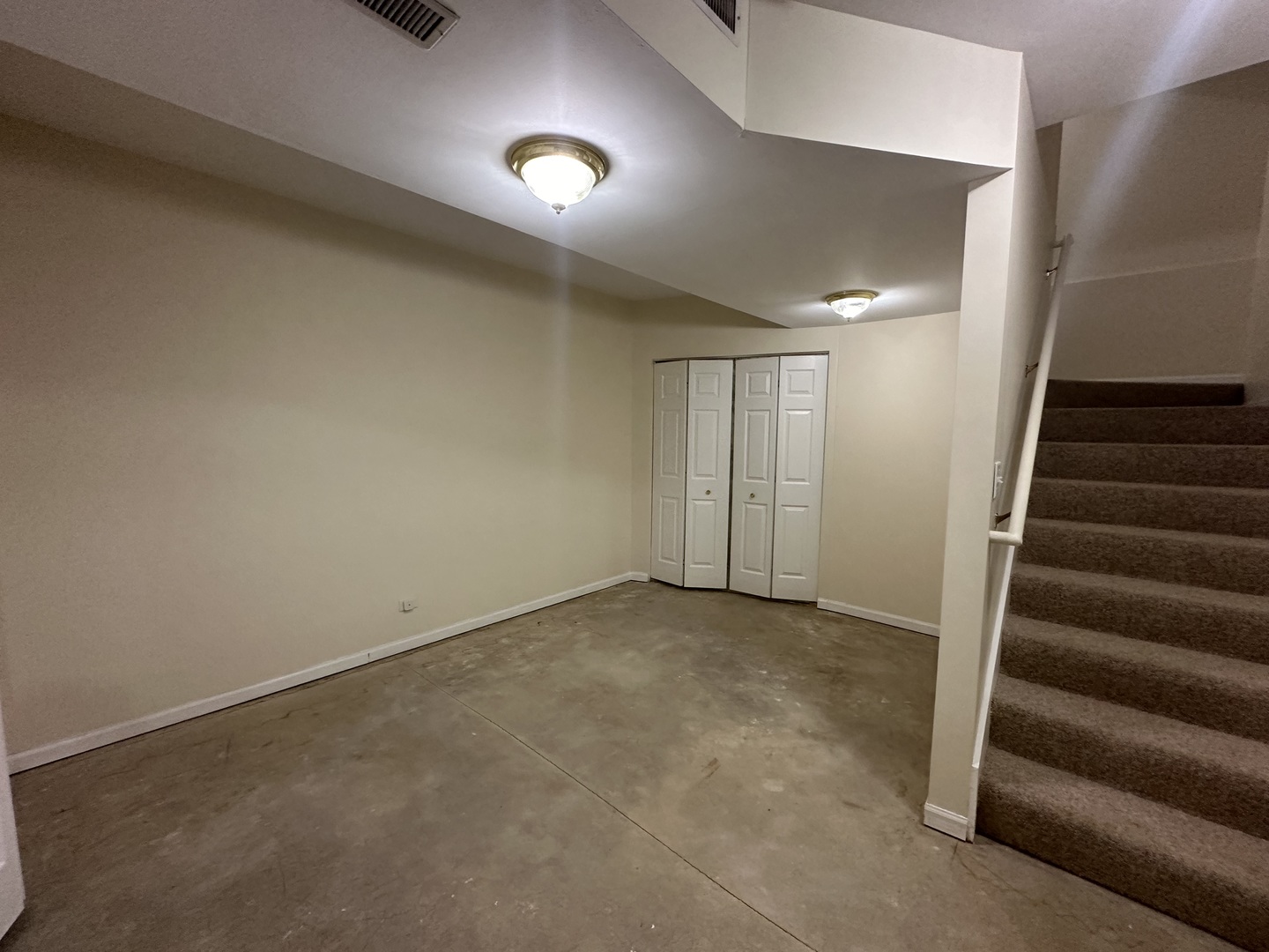 1525 Envee Drive Bolingbrook, IL 60490 - Photo 30 of 30 an empty room with stairs