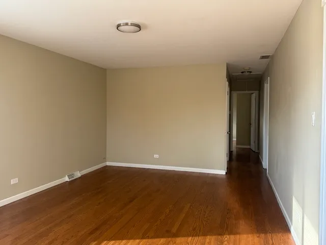 $279,000 | 7838 West 73rd Place, Bridgeview, IL 60455