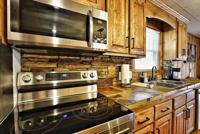 $479,900 | 172 Sweetwater Road, Cherry Log, GA 30522