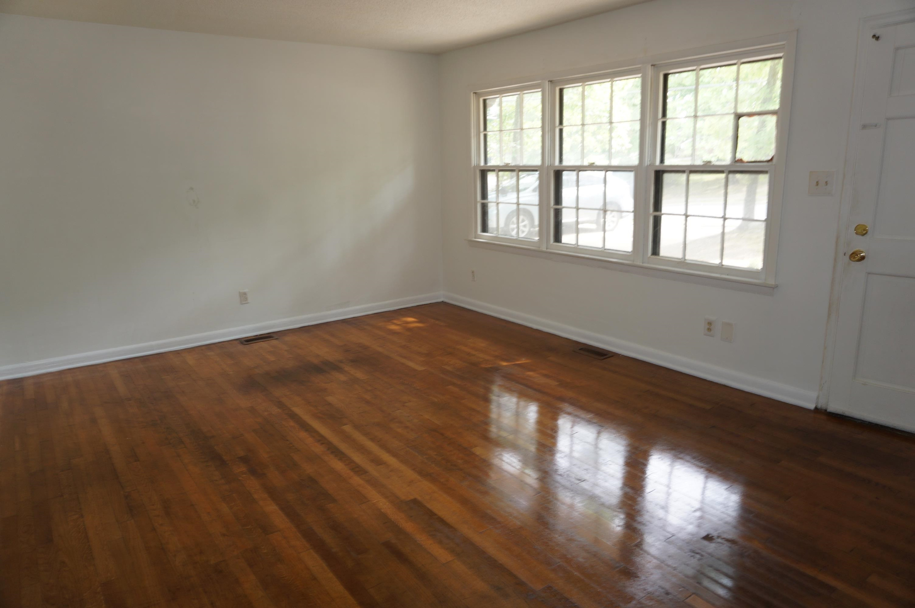 600 Cooper Road Raleigh, NC 27610 - Photo 7 of 48 Photo 7