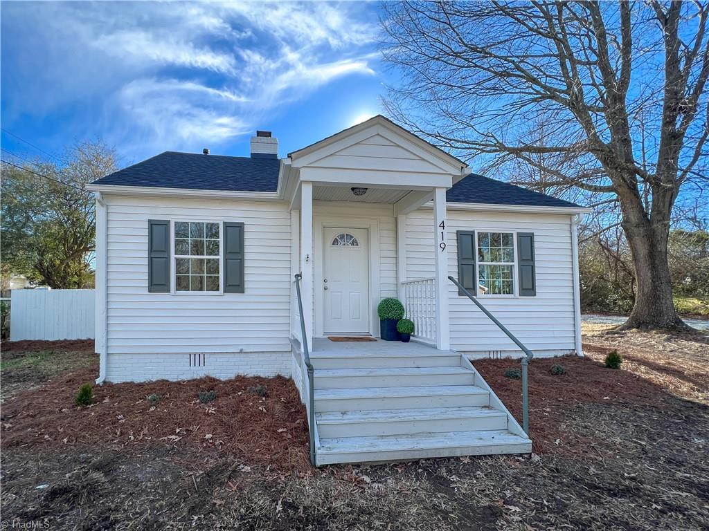 419 West Vandalia Road Greensboro, NC 27406 - Photo 2 of 30