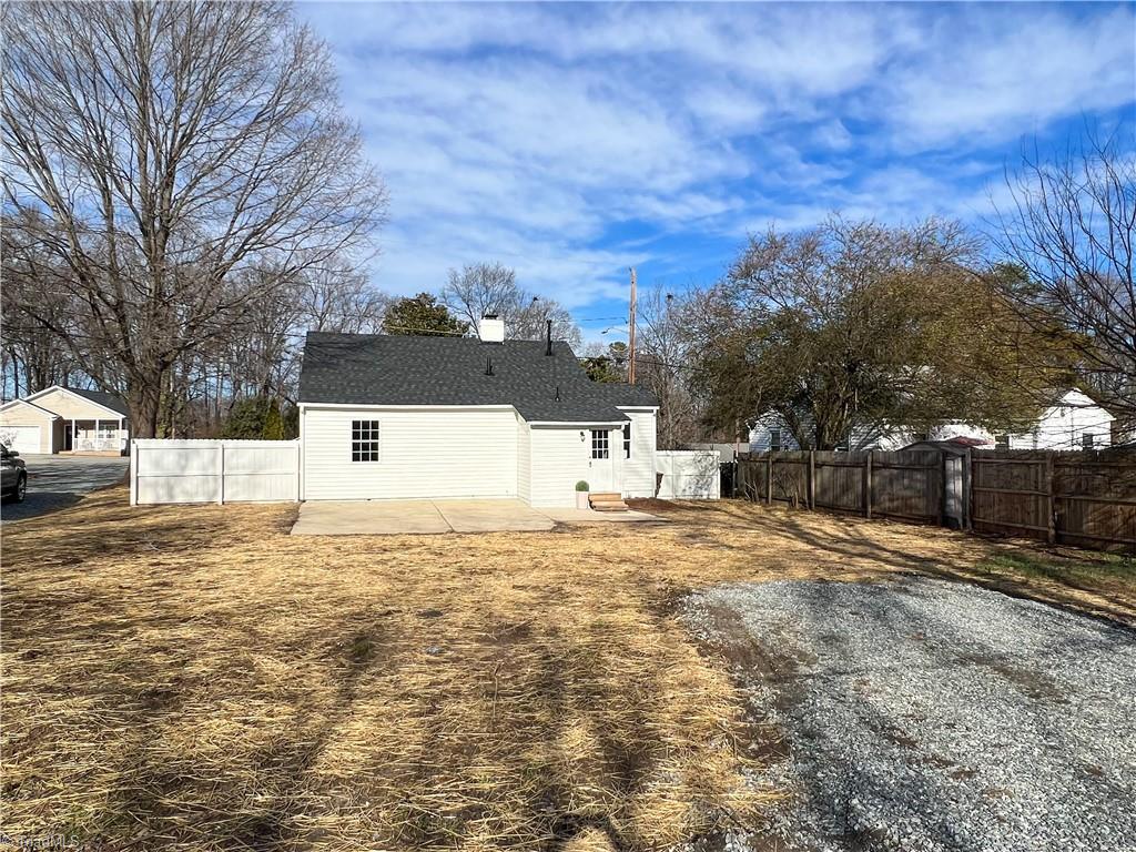 419 West Vandalia Road Greensboro, NC 27406 - Photo 27 of 30