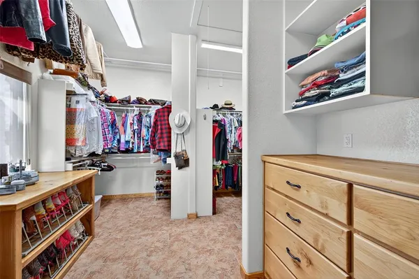 a view of a walk in closet