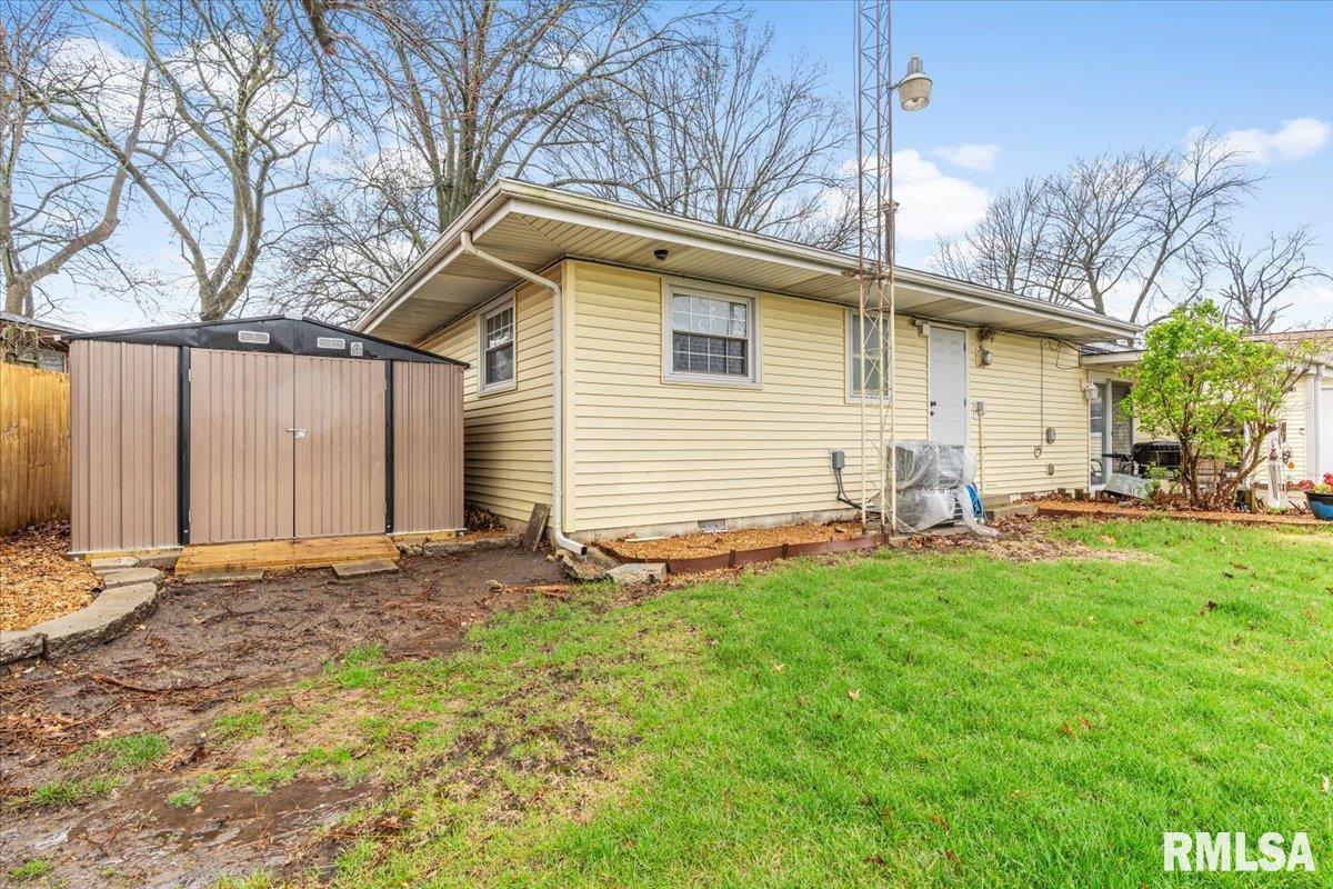 17 Celeste Court Springfield, IL 62703 - Photo 26 of 30