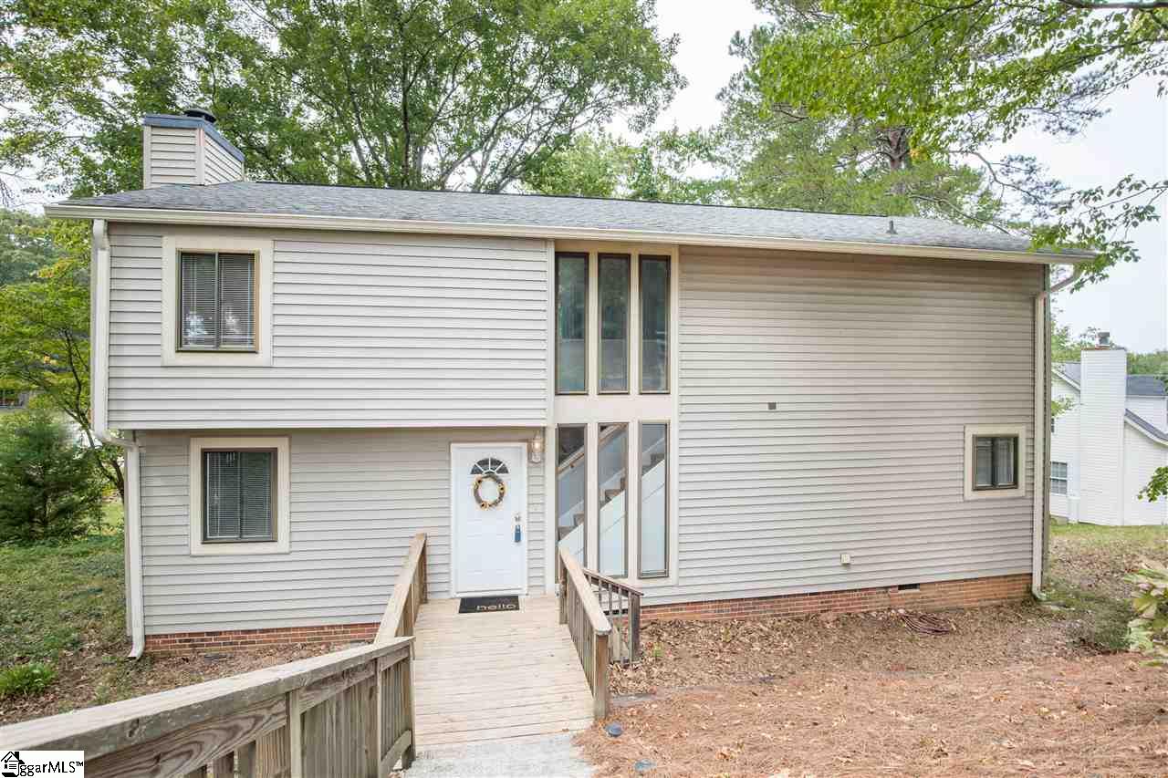 1201 Winding Way Taylors, SC 29687 - Photo 1 of 20