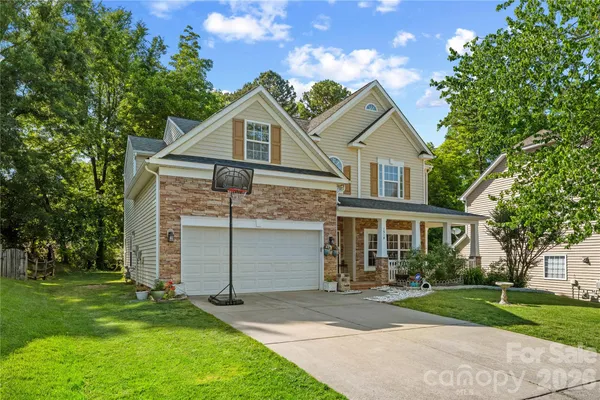 $625,000 | 1518 Squirrel Lake Court, Matthews, NC 28105