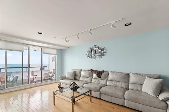 $640,000 | 350 Revere Beach, Unit P213I, Revere, MA 02151