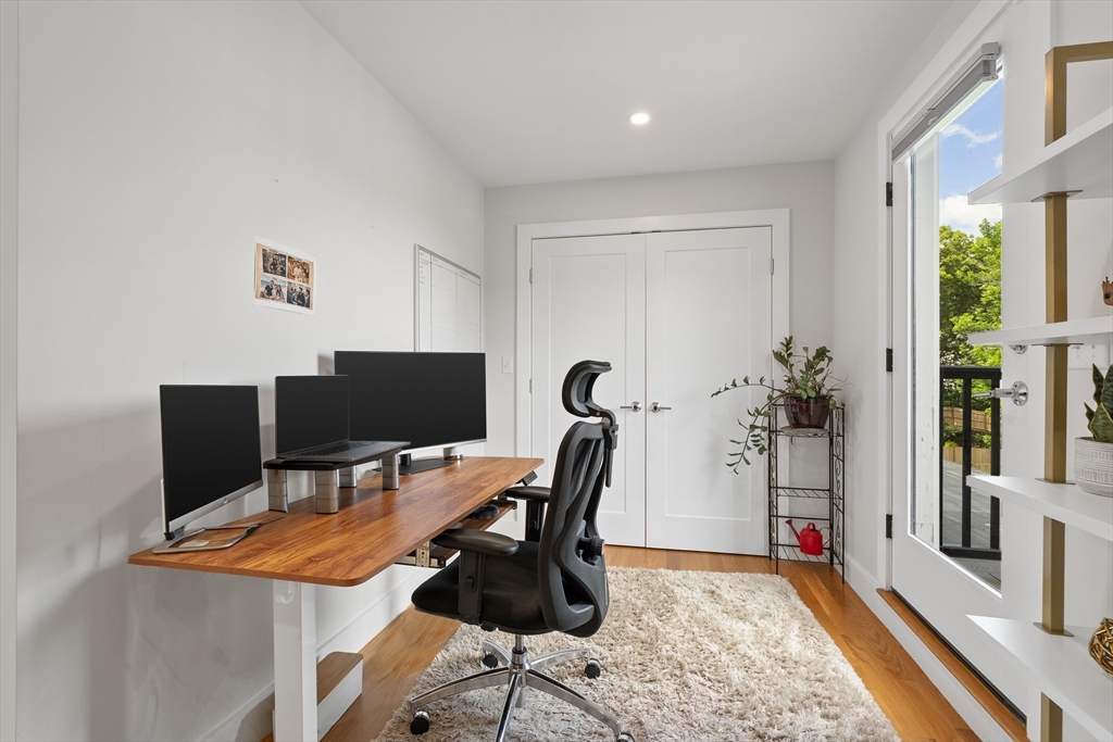 65 Lancaster Road, Unit 65 Arlington, MA 02476 - Photo 35 of 38