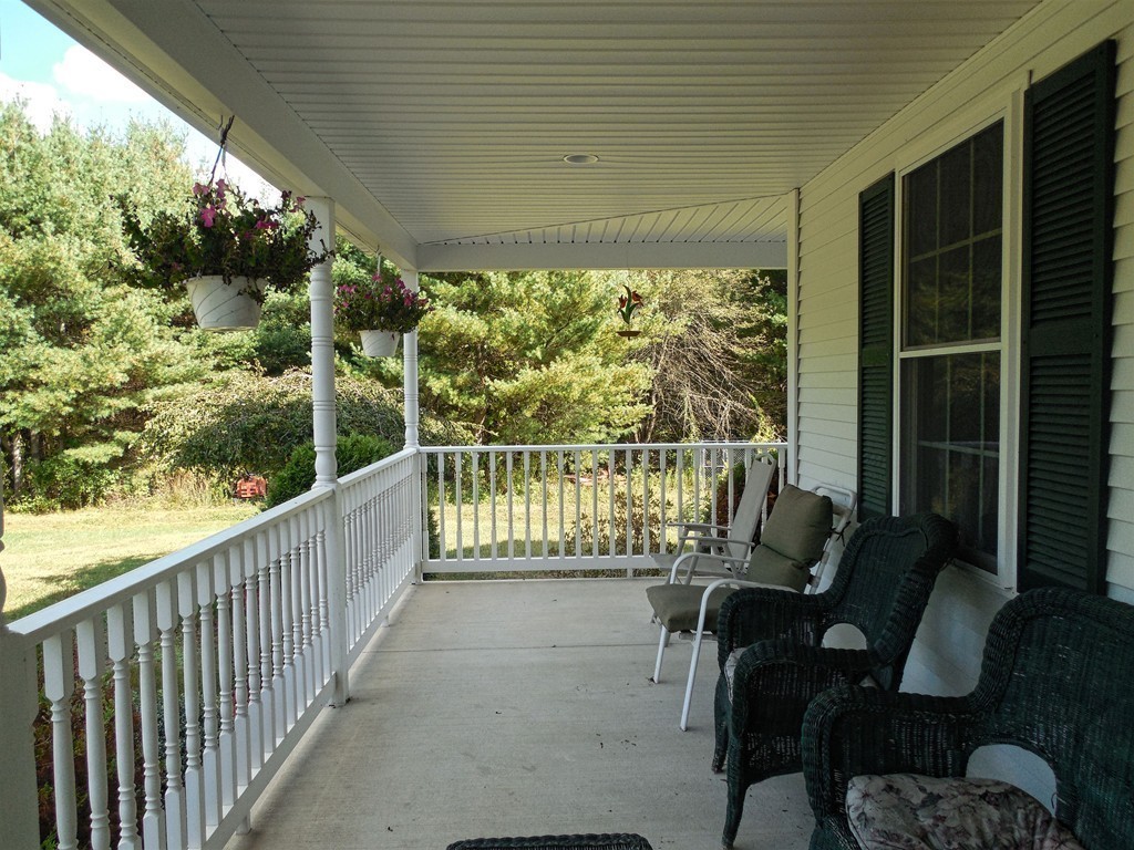 14 Lee Road Ware, MA 01082 - Photo 5 of 29