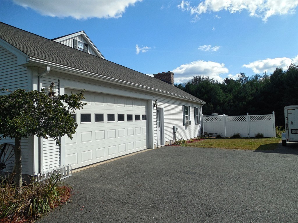 14 Lee Road Ware, MA 01082 - Photo 6 of 29